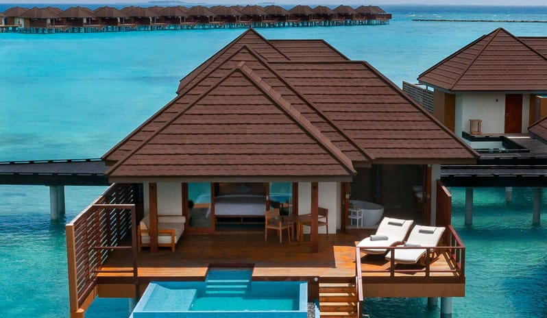 WATER VILLA WITH POOL EXTERIOR